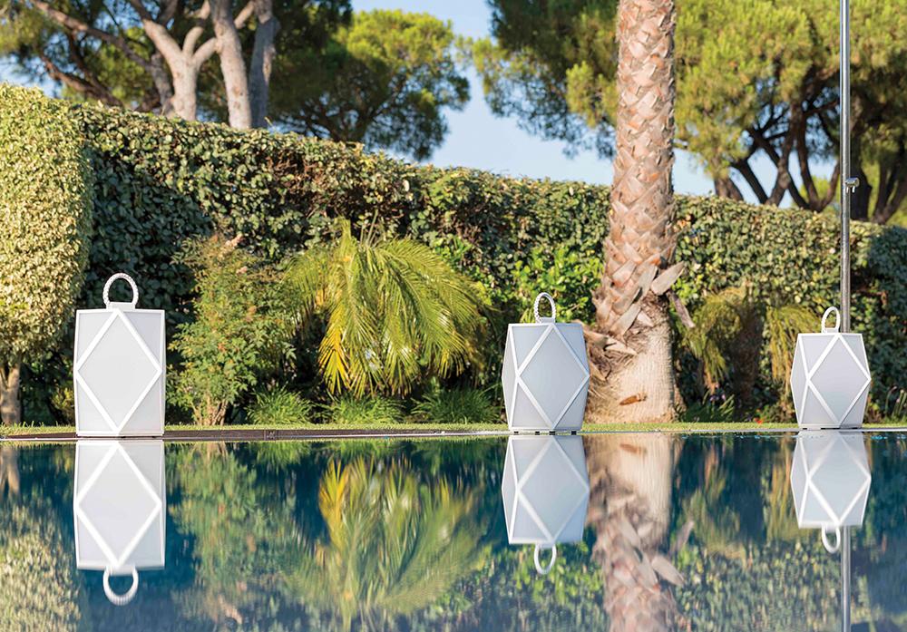 Muse Outdoor Battery small Baladeuses et Nomades LED Blanc