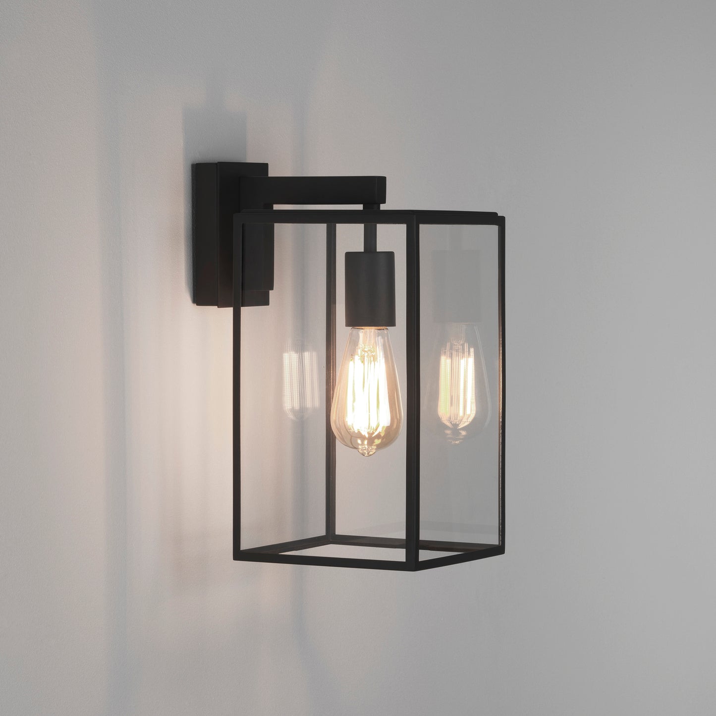 Box Lantern 350 Appliques Outdoor Noir