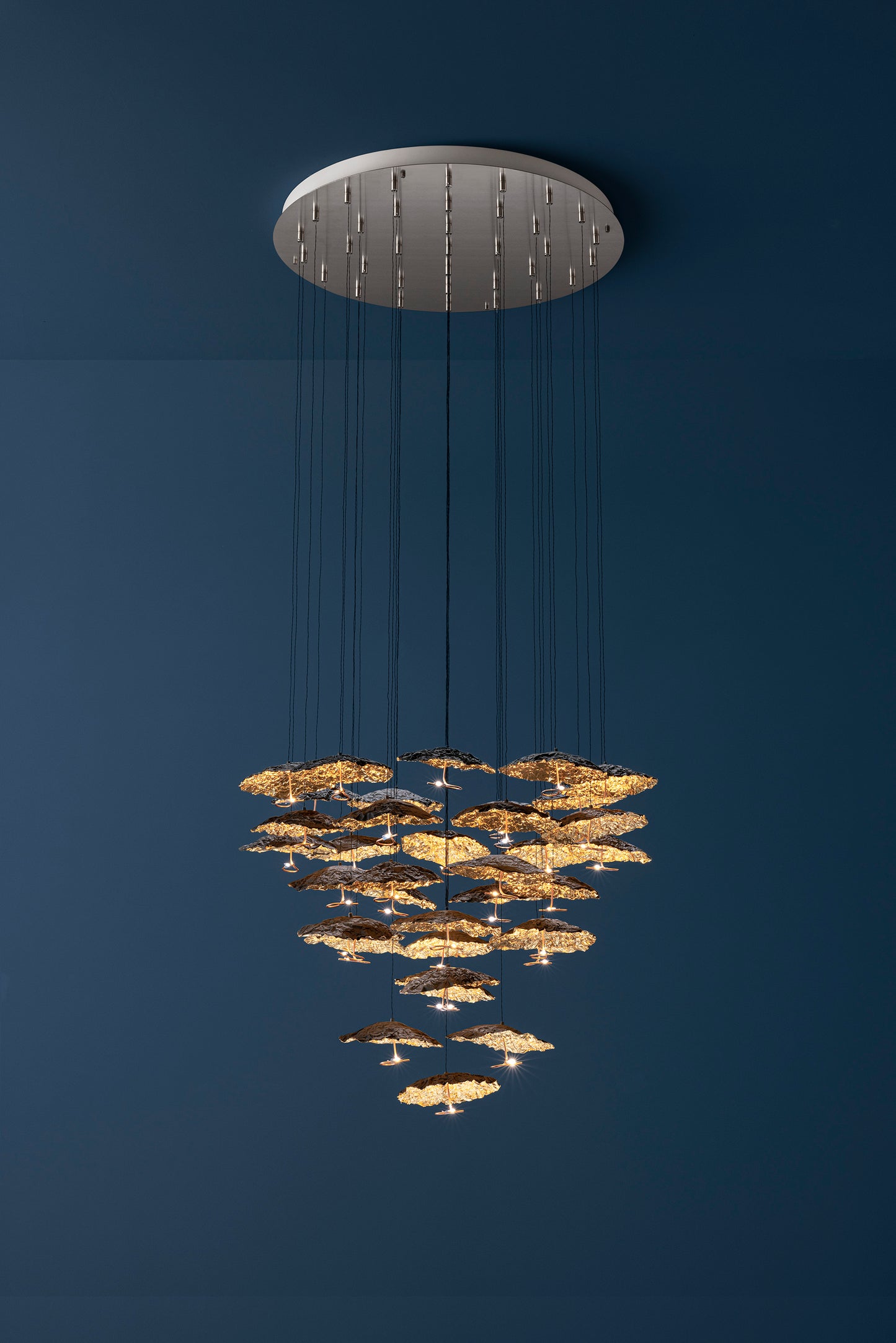 Gold Moon Chandelier Suspensions Doré