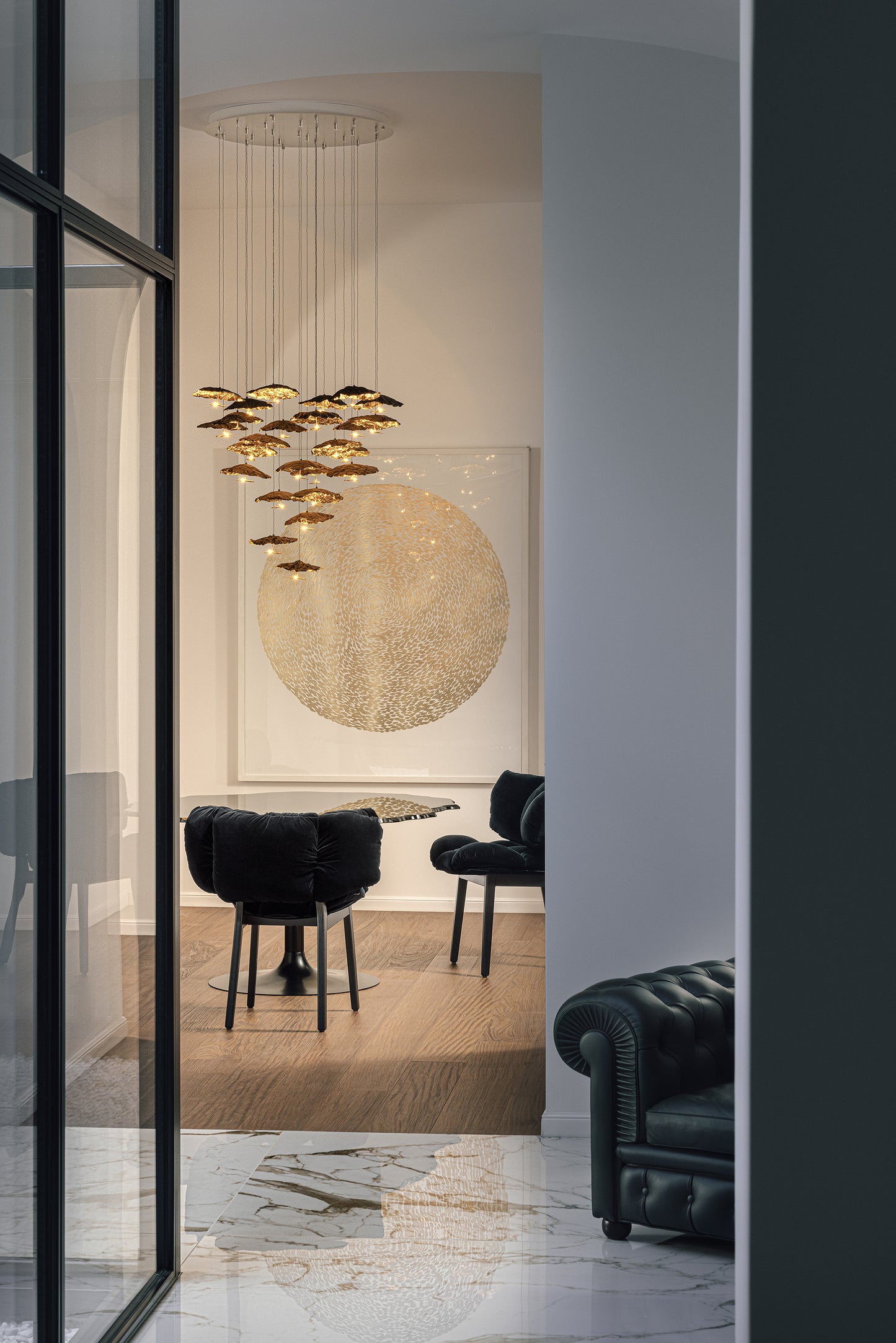 Gold Moon Chandelier Suspensions Doré