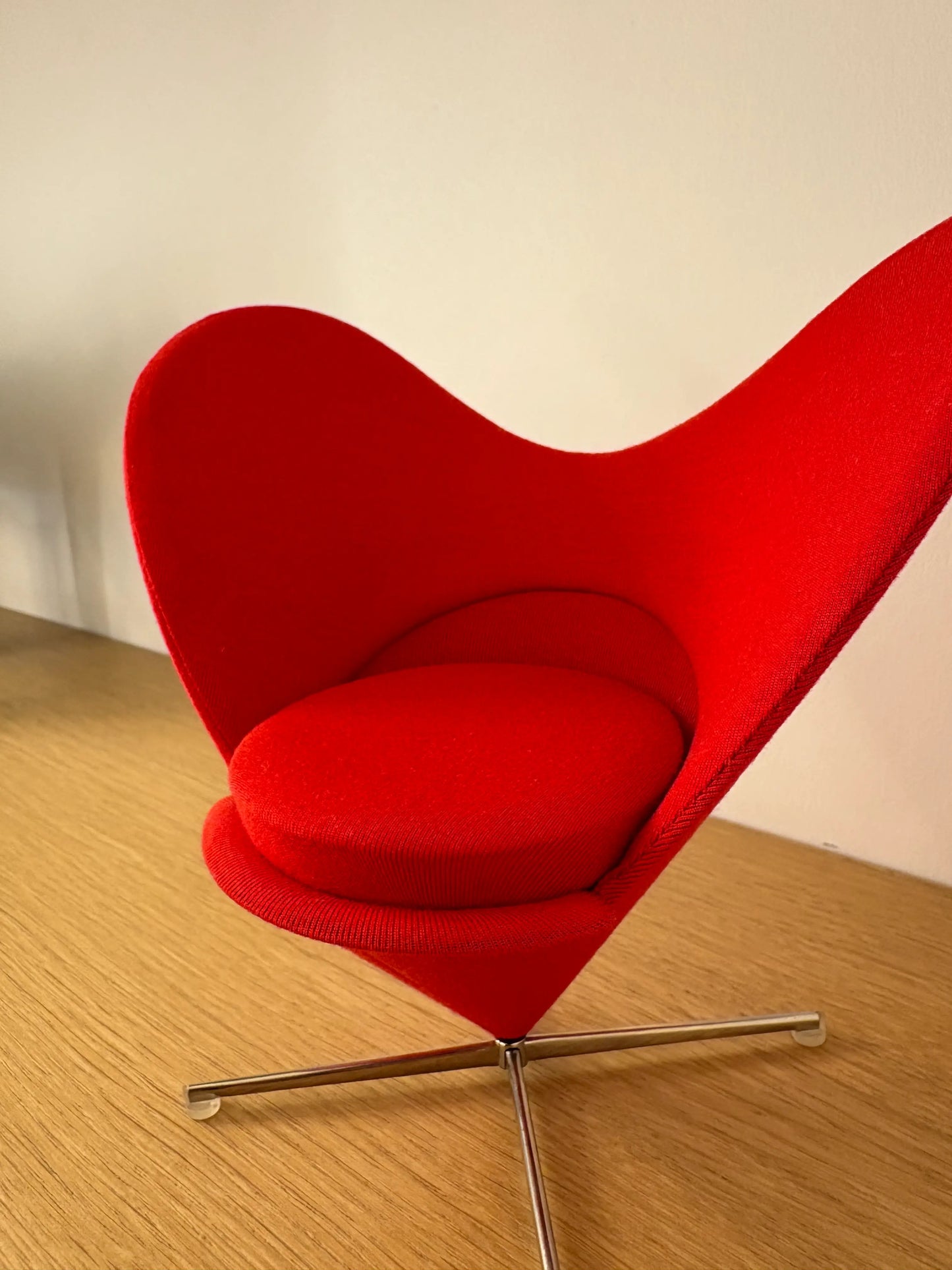 Panton Heart-shaped Cone Miniature Outlet