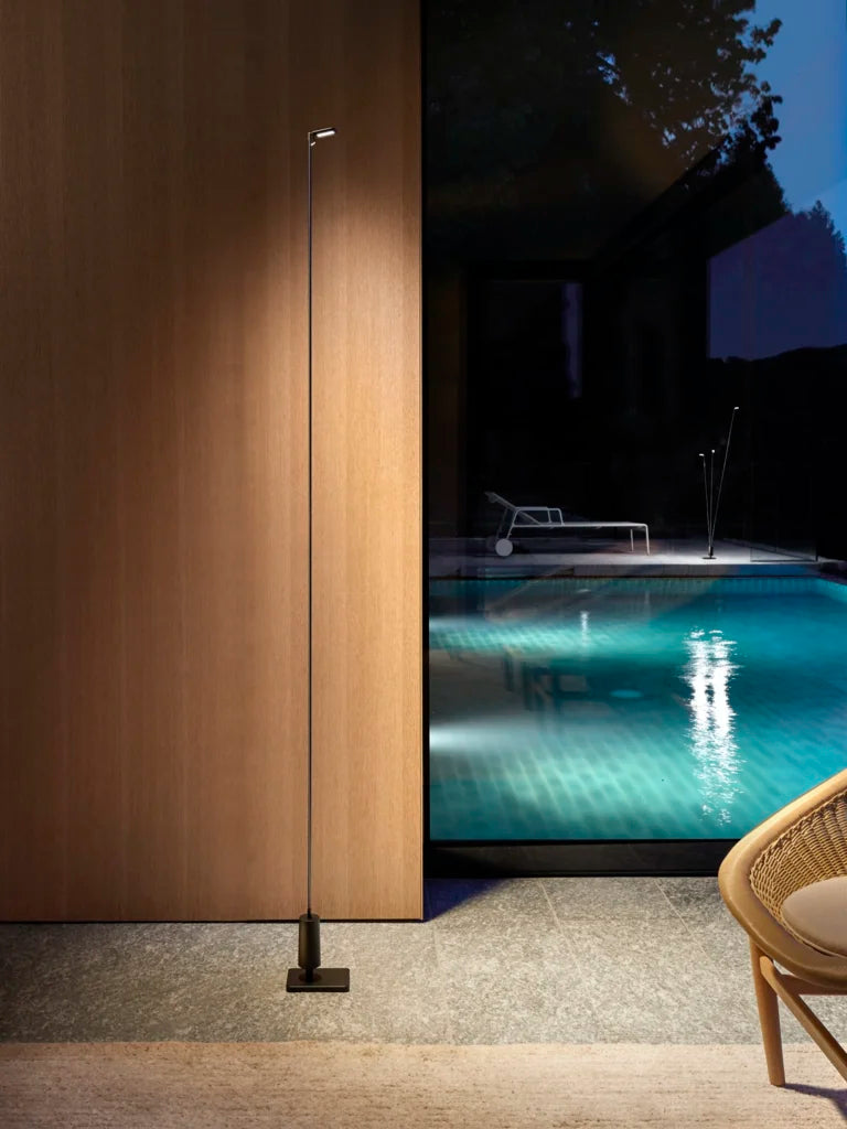 Flia Portable Outdoor H.180cm Liseuses LED Noir mat