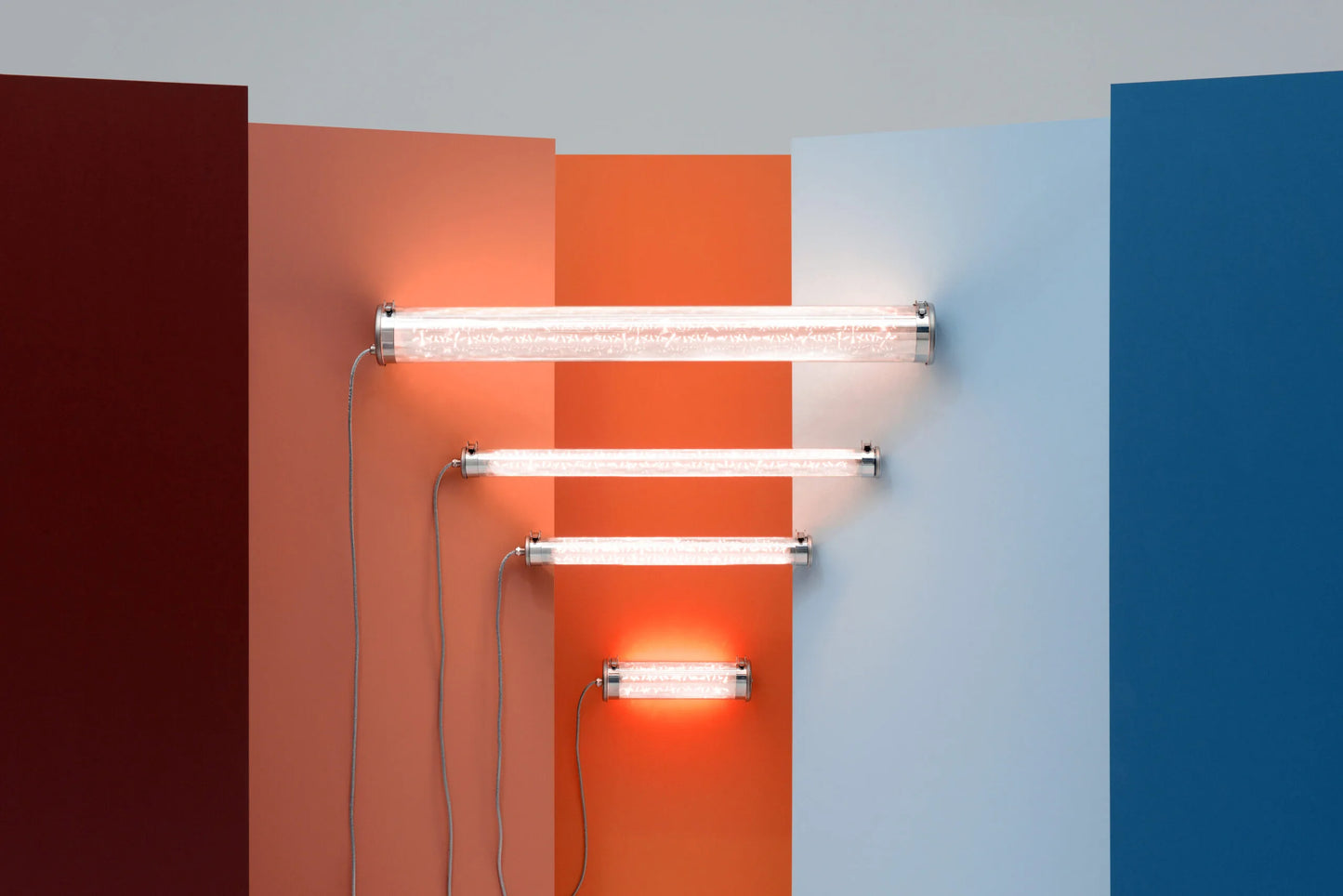 Qinu Appliques Suspensions LED Argent