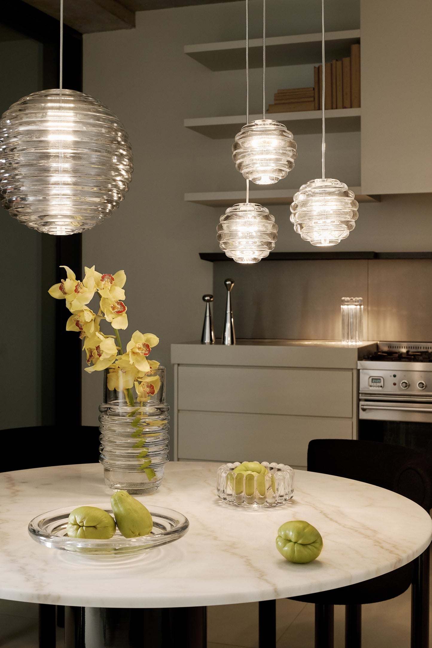 Sphere press Suspensions LED Transparent