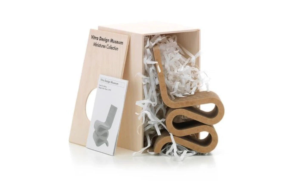 Décoration Miniatures Wiggle Side Chair