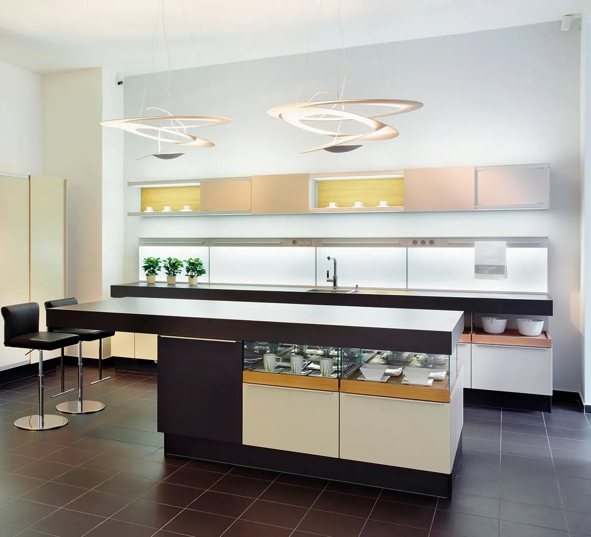 Pirce Suspensions LED