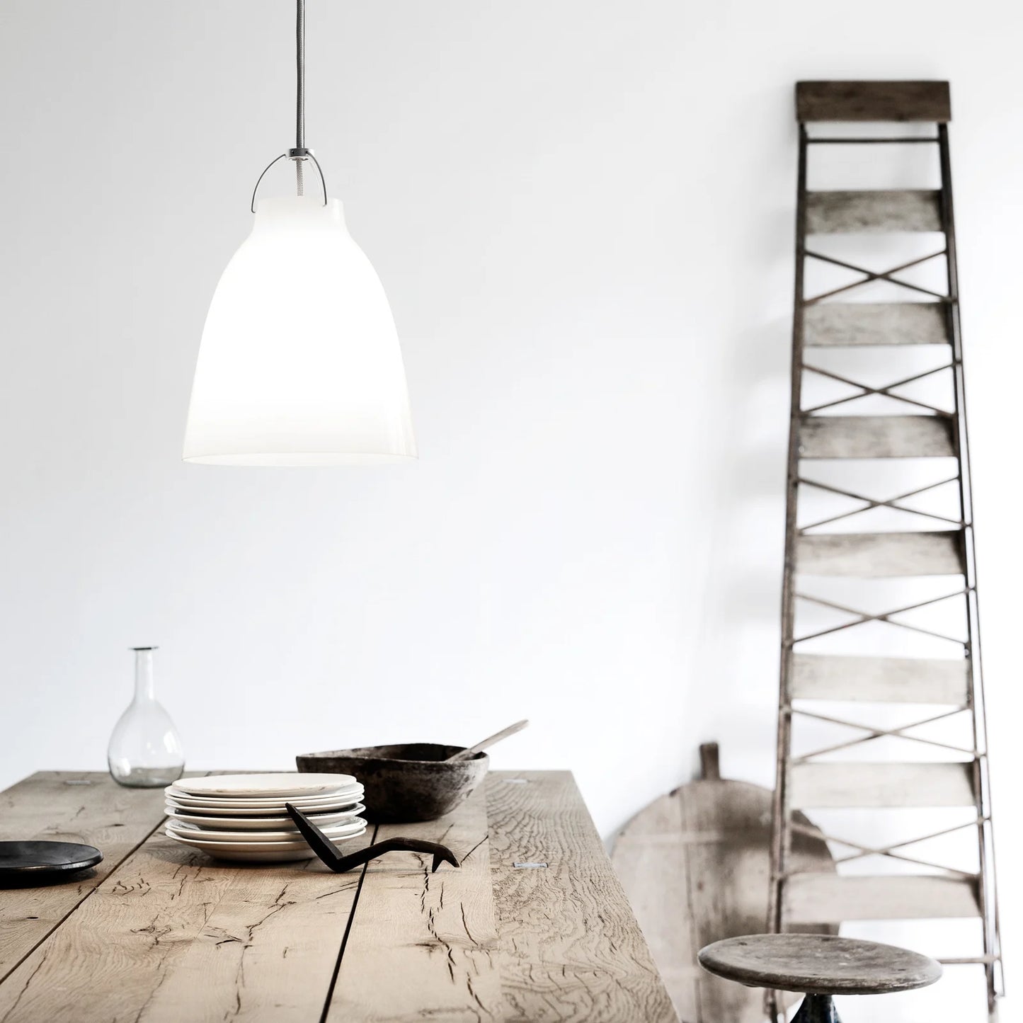 Caravaggio PO Suspensions LED Verre opale-Cordon gris argenté