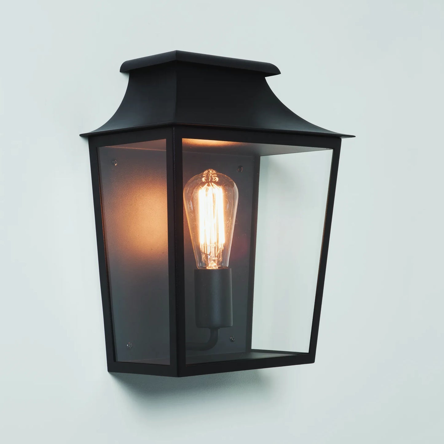 Richmond 285 IP44 Appliques Outdoor