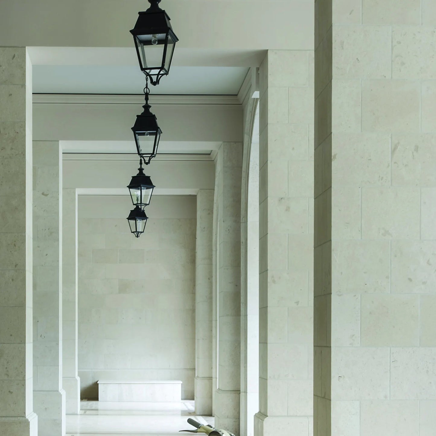 Avenue 4 N° 1 E27 clair Suspensions Outdoor