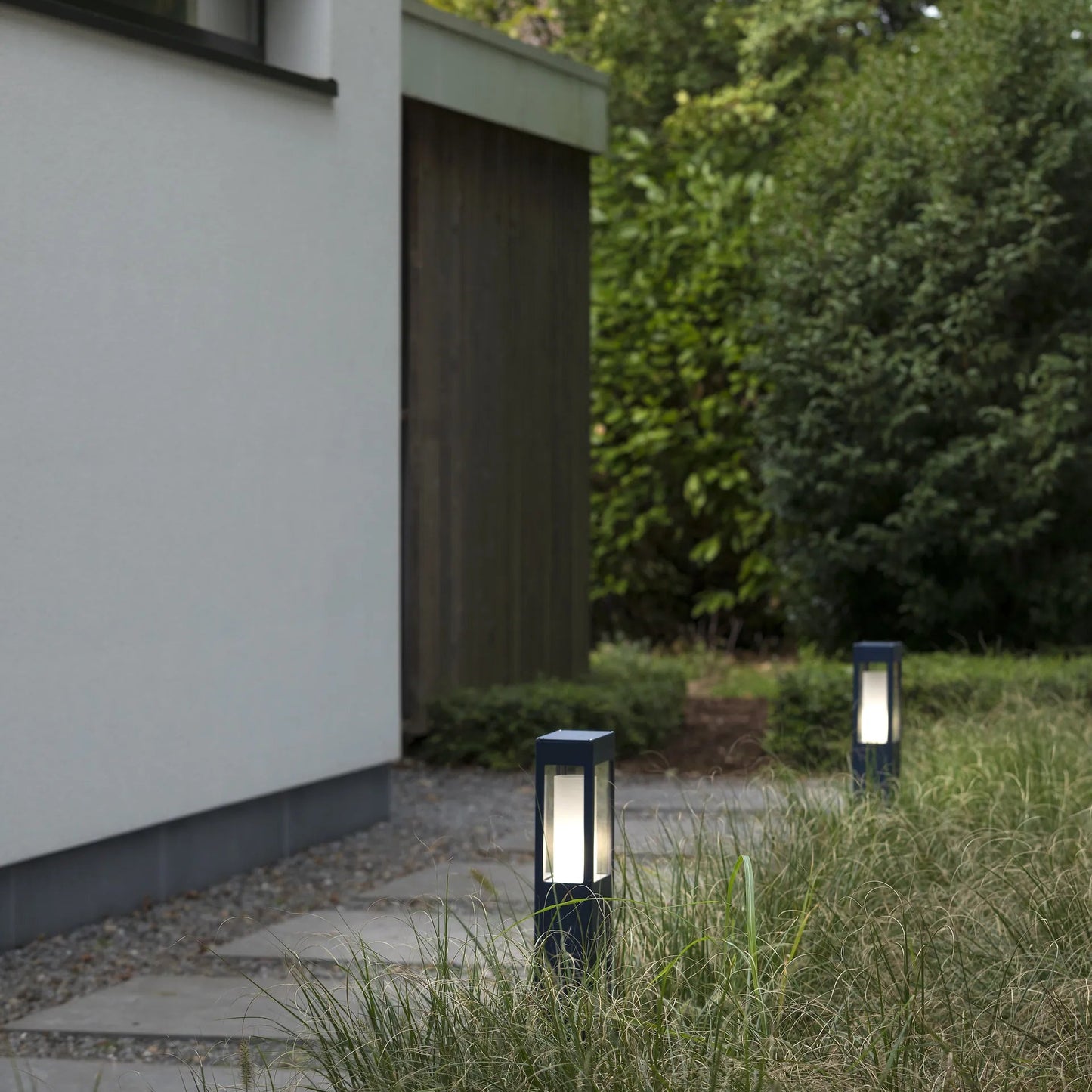Brick N° 4 PMMA noir Bornes Outdoor