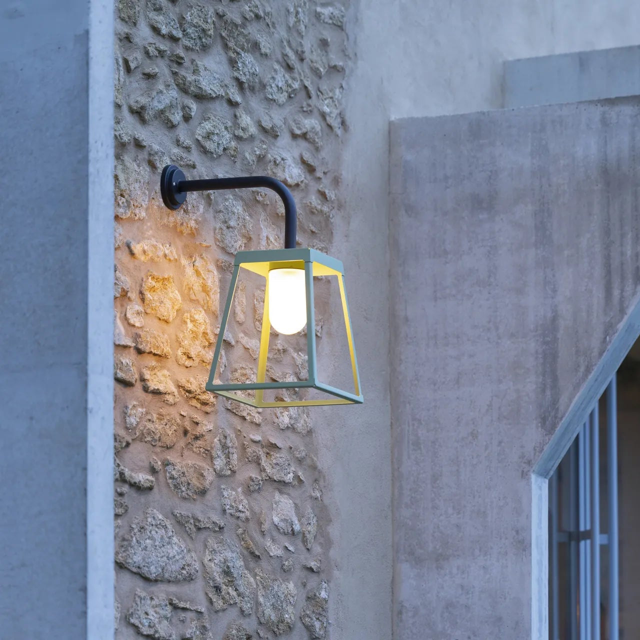 Lampiok 3 N° 3 monocolore clair Potences Outdoor
