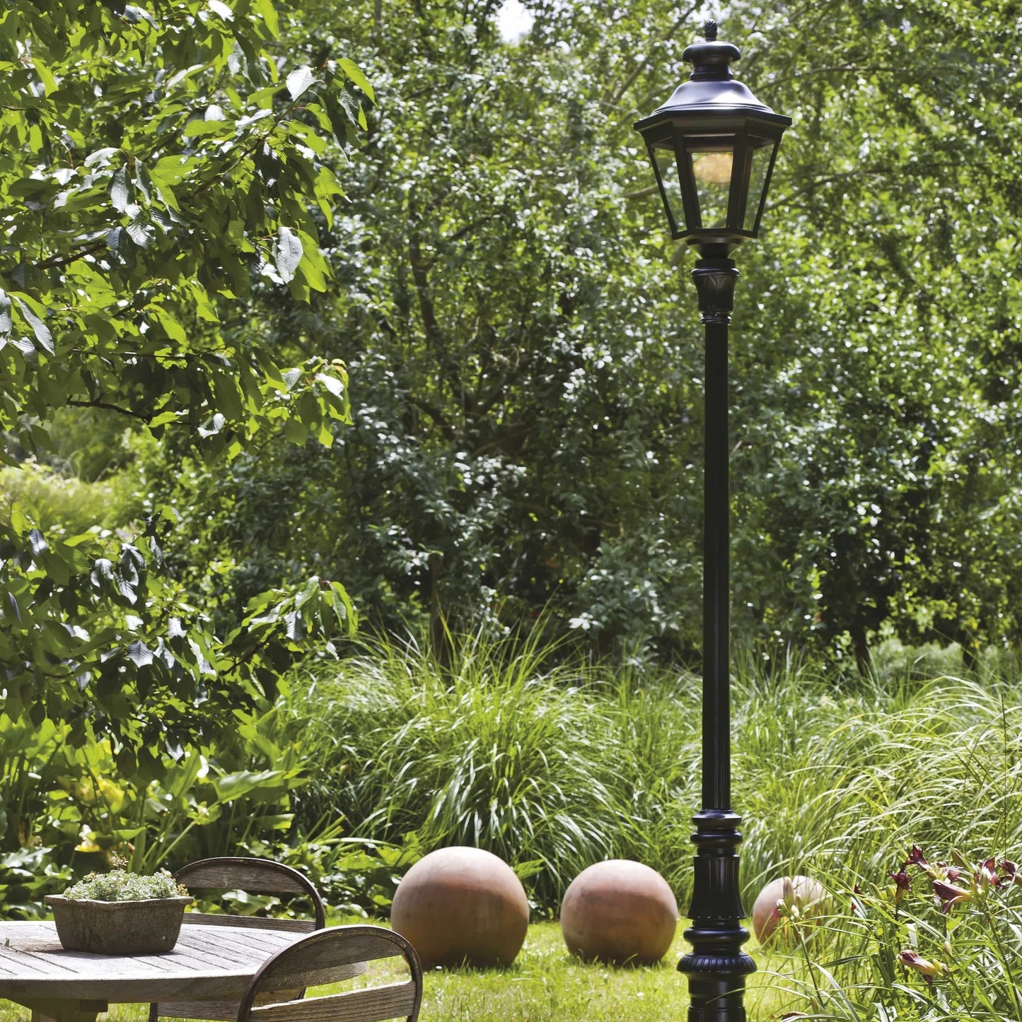 Louis 13 N° 8 E27 Lampadaires Outdoor