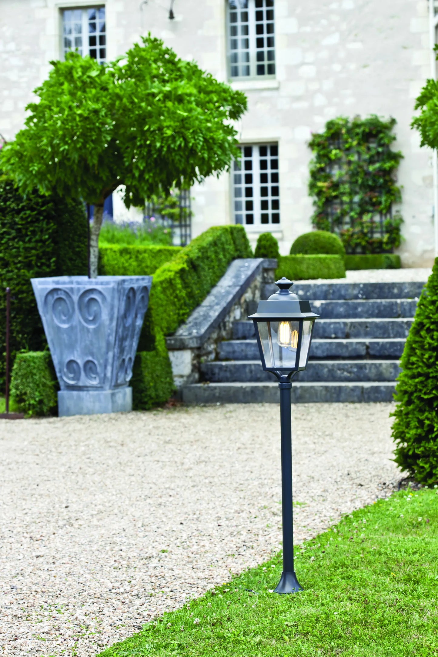Place des Vosges 1 Evo N° 7 Bornes Outdoor
