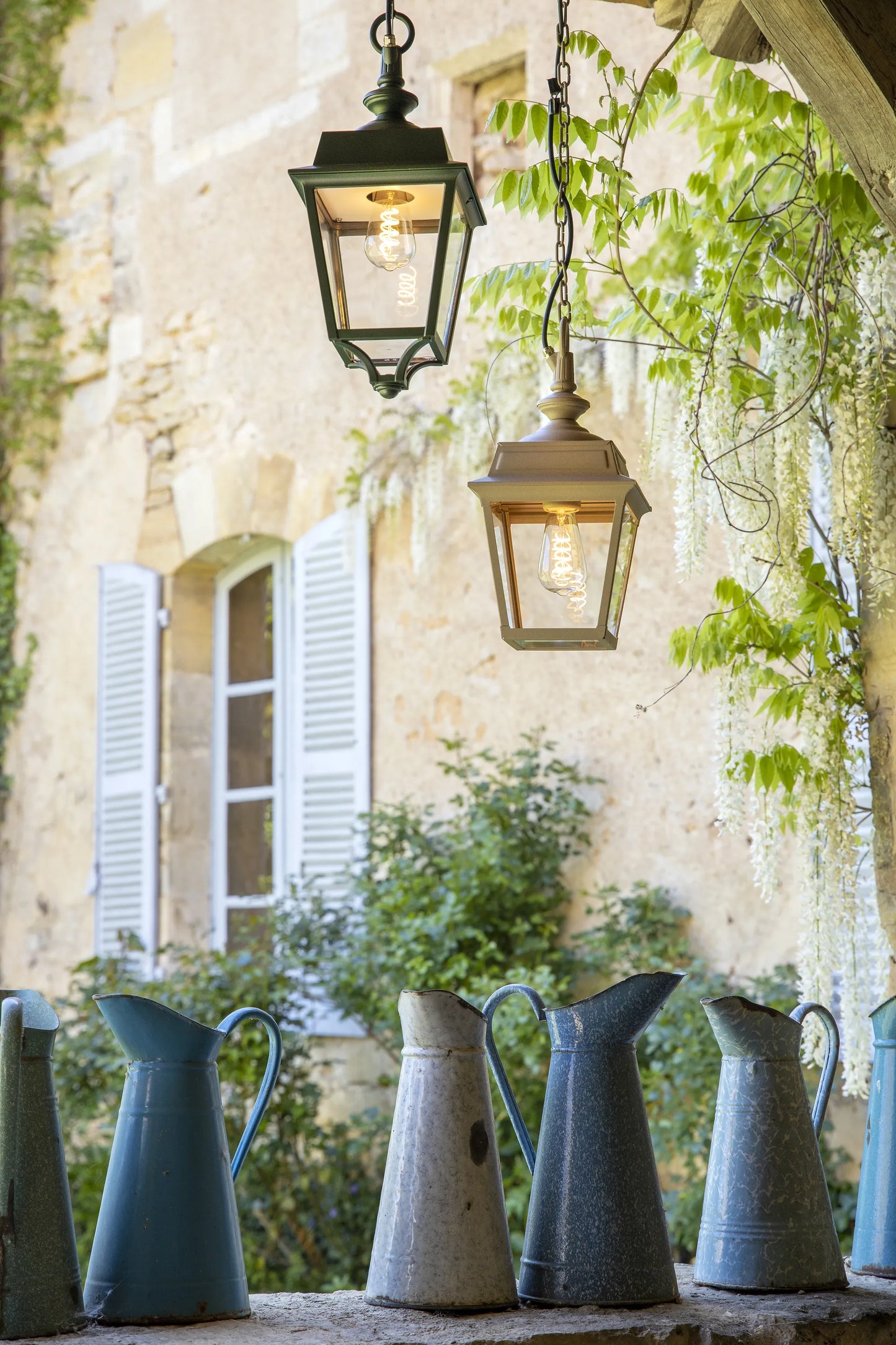 Place des Vosges 1 Trad N° 5 Appliques Outdoor