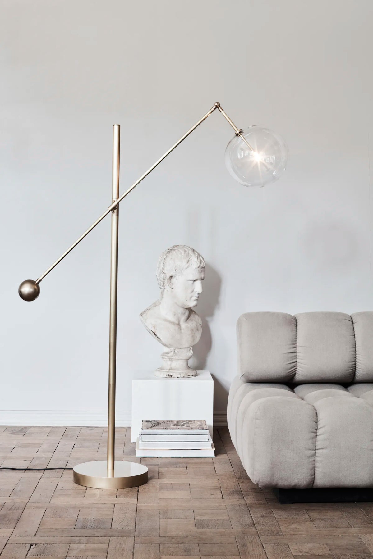 Milan 1 Arm Lampadaires
