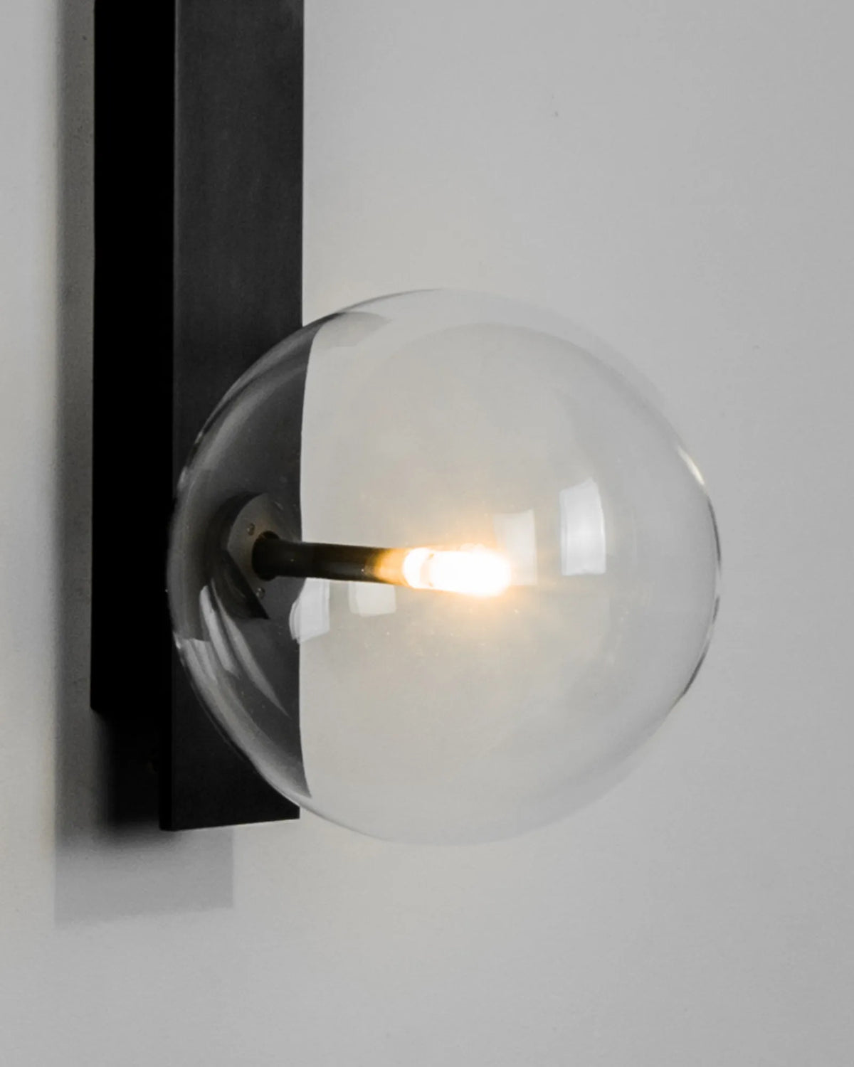 Oslo Dual Appliques