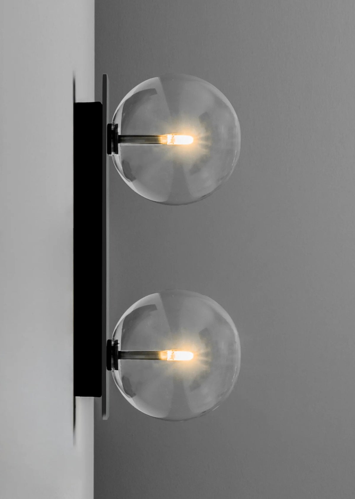 Oslo Dual Appliques