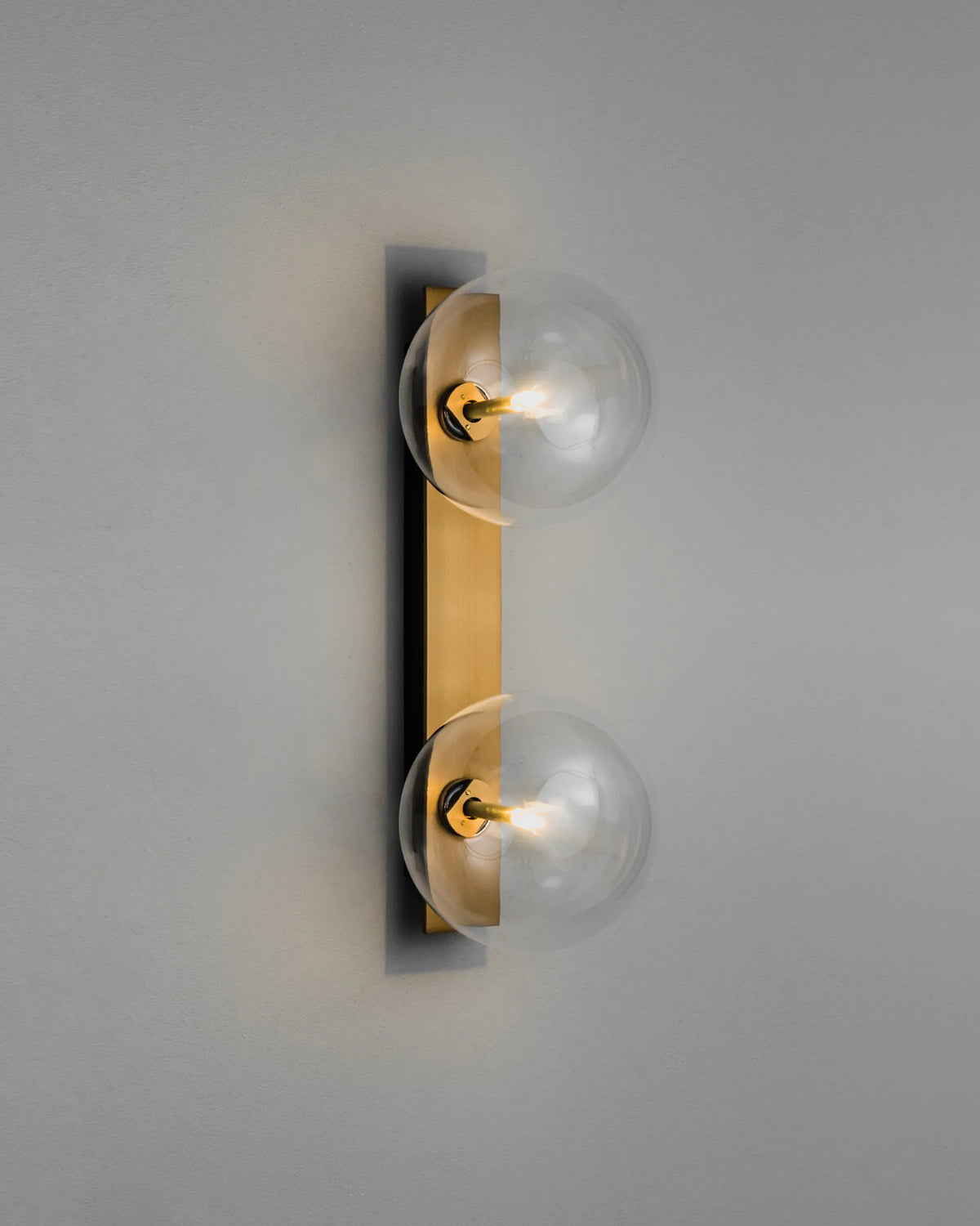 Oslo Dual Appliques
