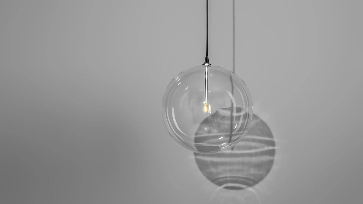 Glass Globe Pendant fi 350 Suspensions