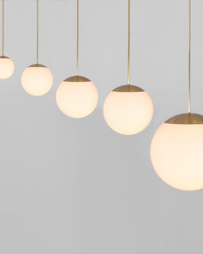 Glass Globe Opal fi 300 Suspensions