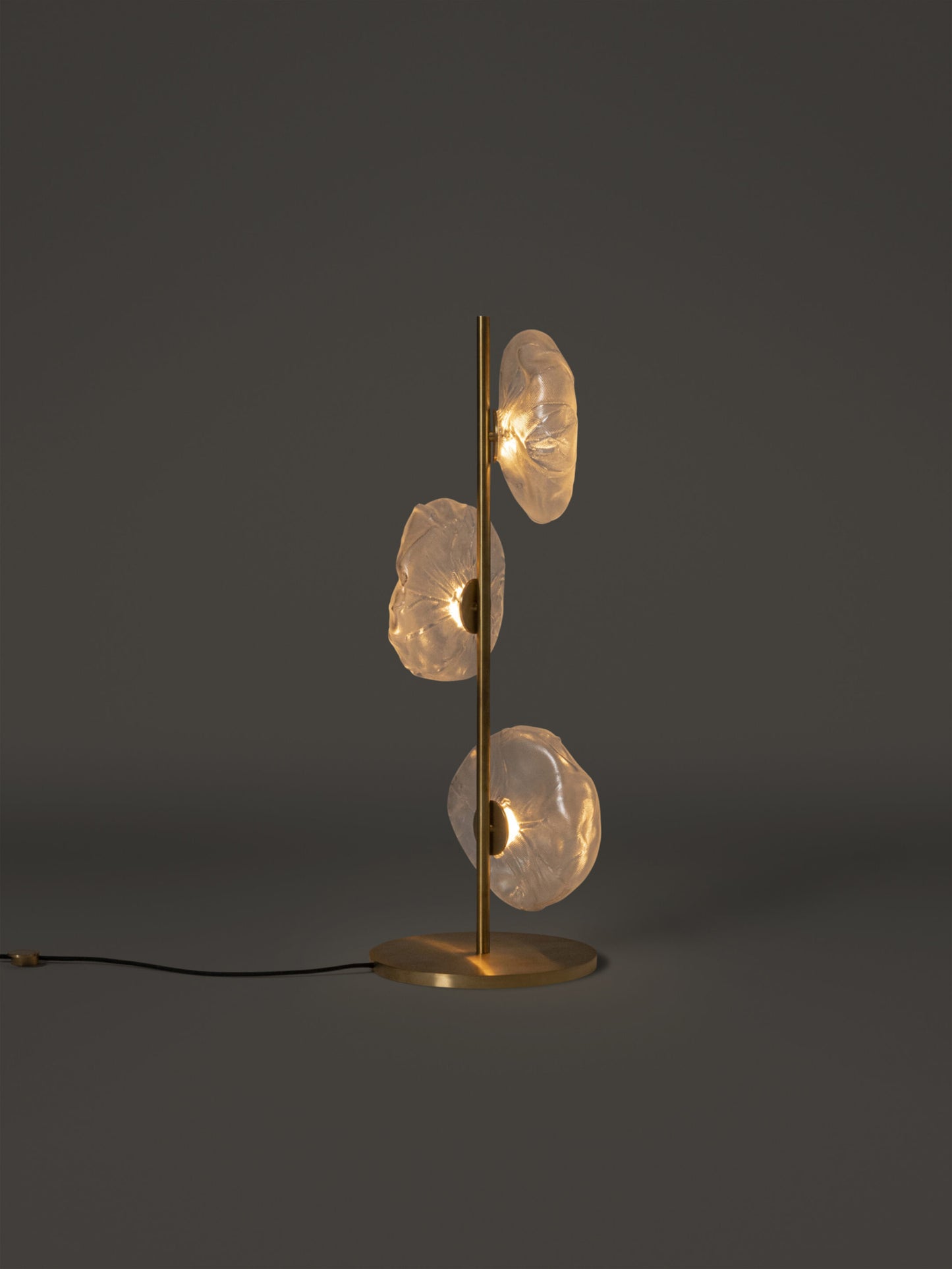 73.3SF Floor 90cm Lampes de sol Laiton