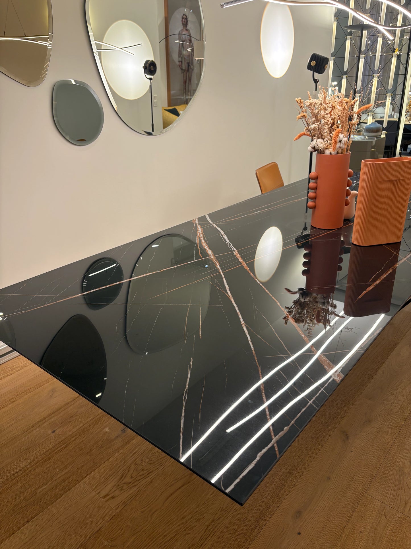 Stratos Table Keramik Noir Outlet
