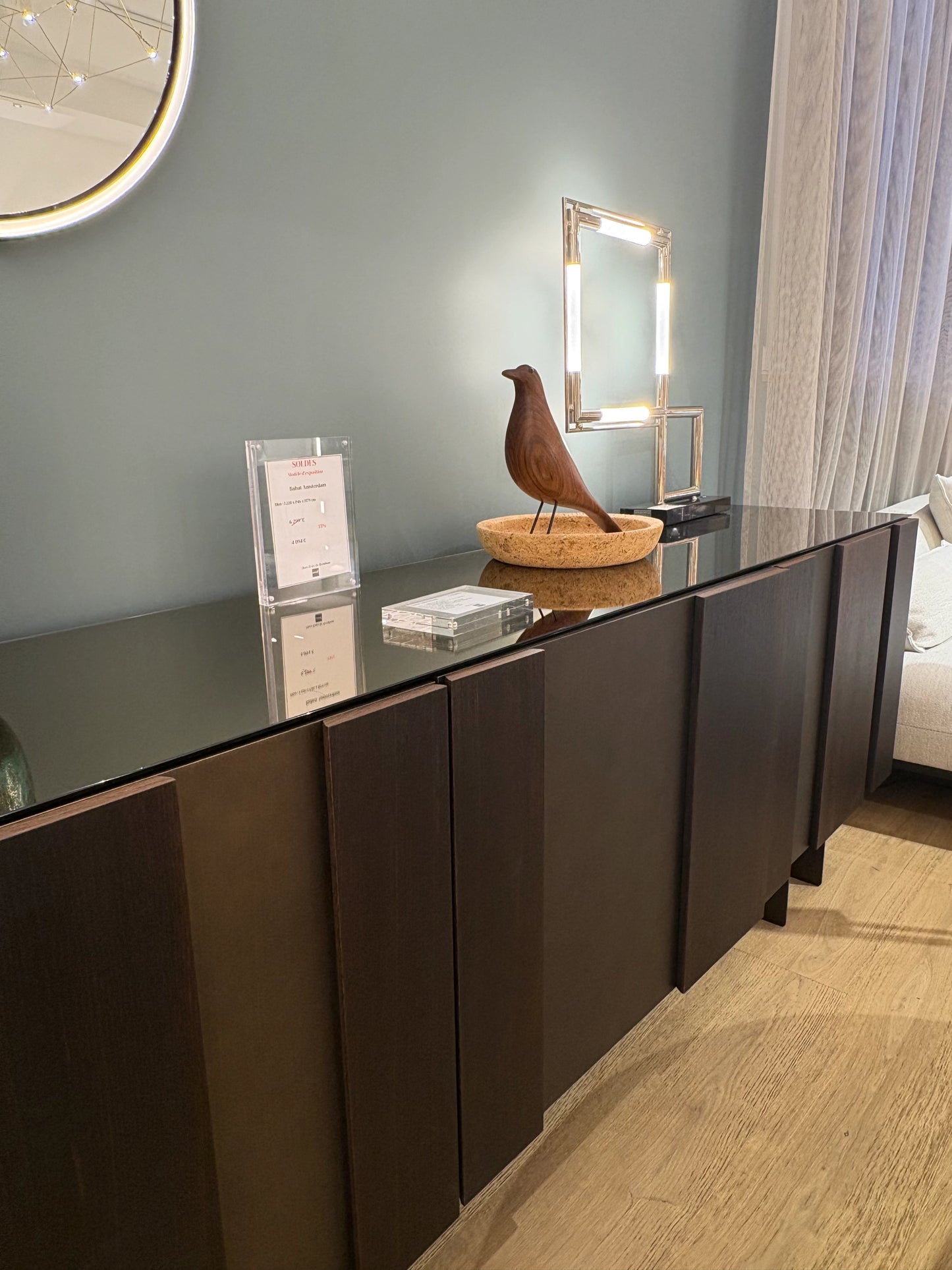 Amsterdam Commode Outlet