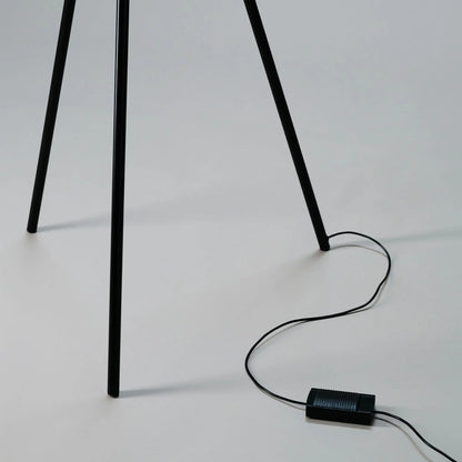 Iris floor tripod 80 Lampadaires LED