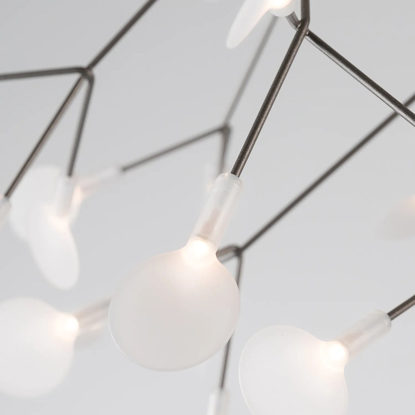 Heracleum III Endless Suspensions LED
