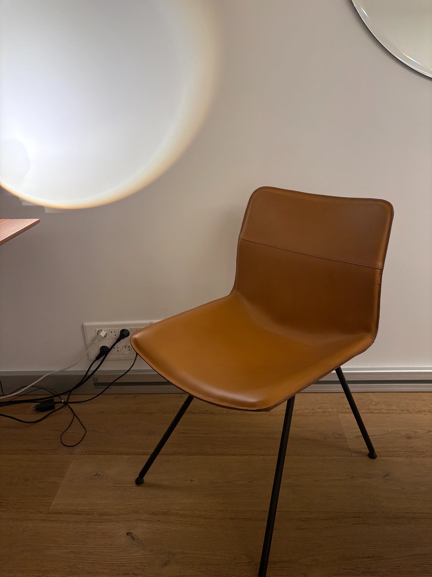 Dan Chaise en cuir sellier 95 Outlet