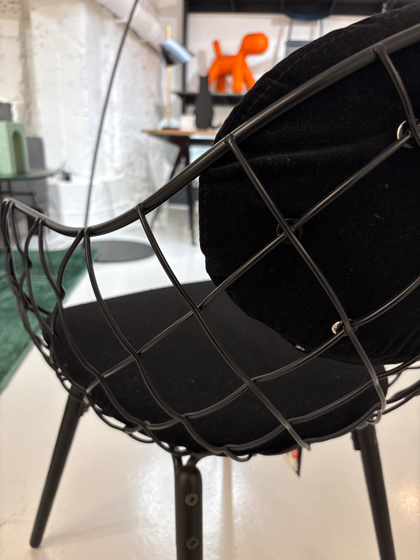 Pina Chaise Outlet