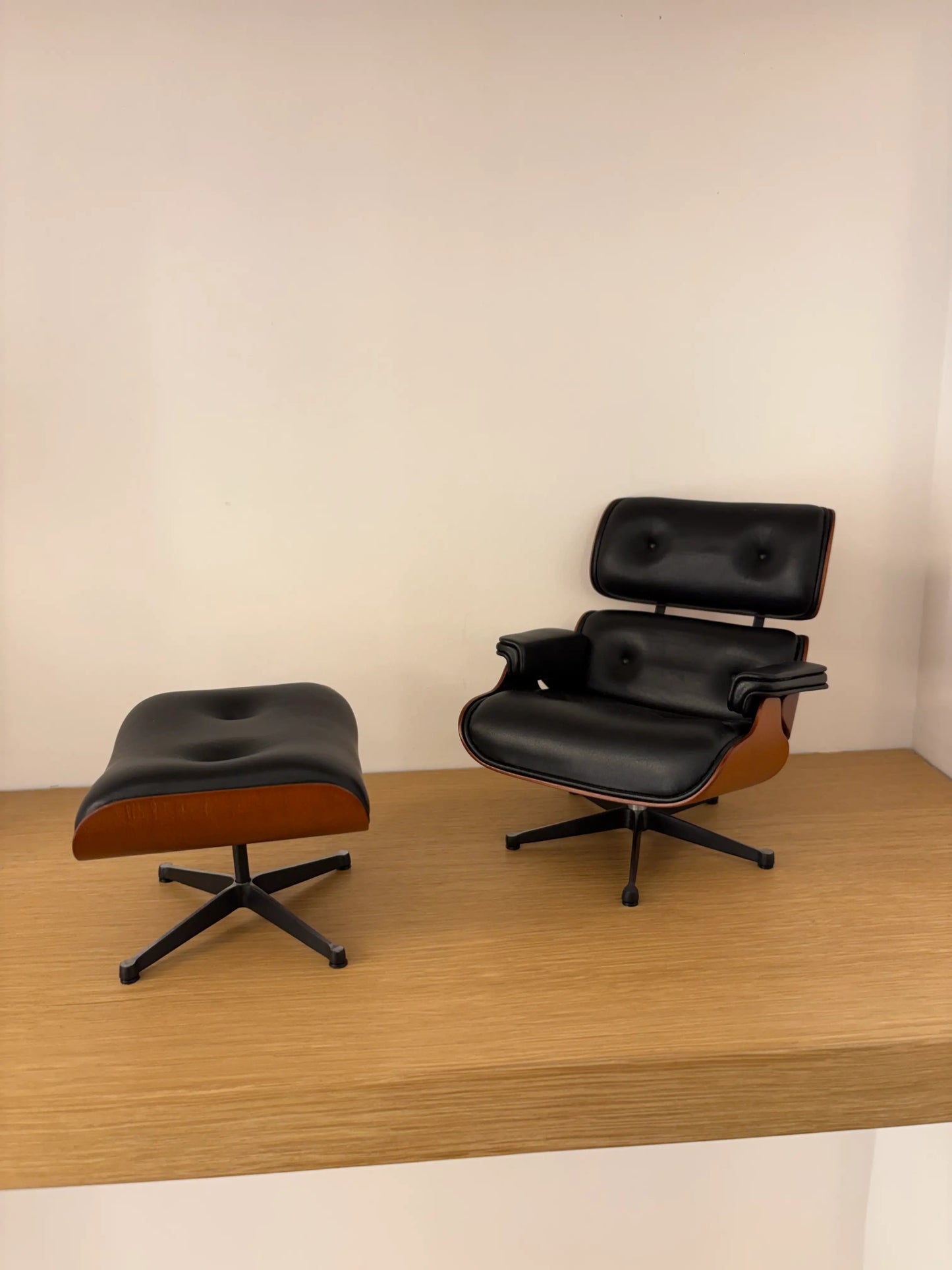 Eames Lounge Chair + Ottoman Miniatures Outlet