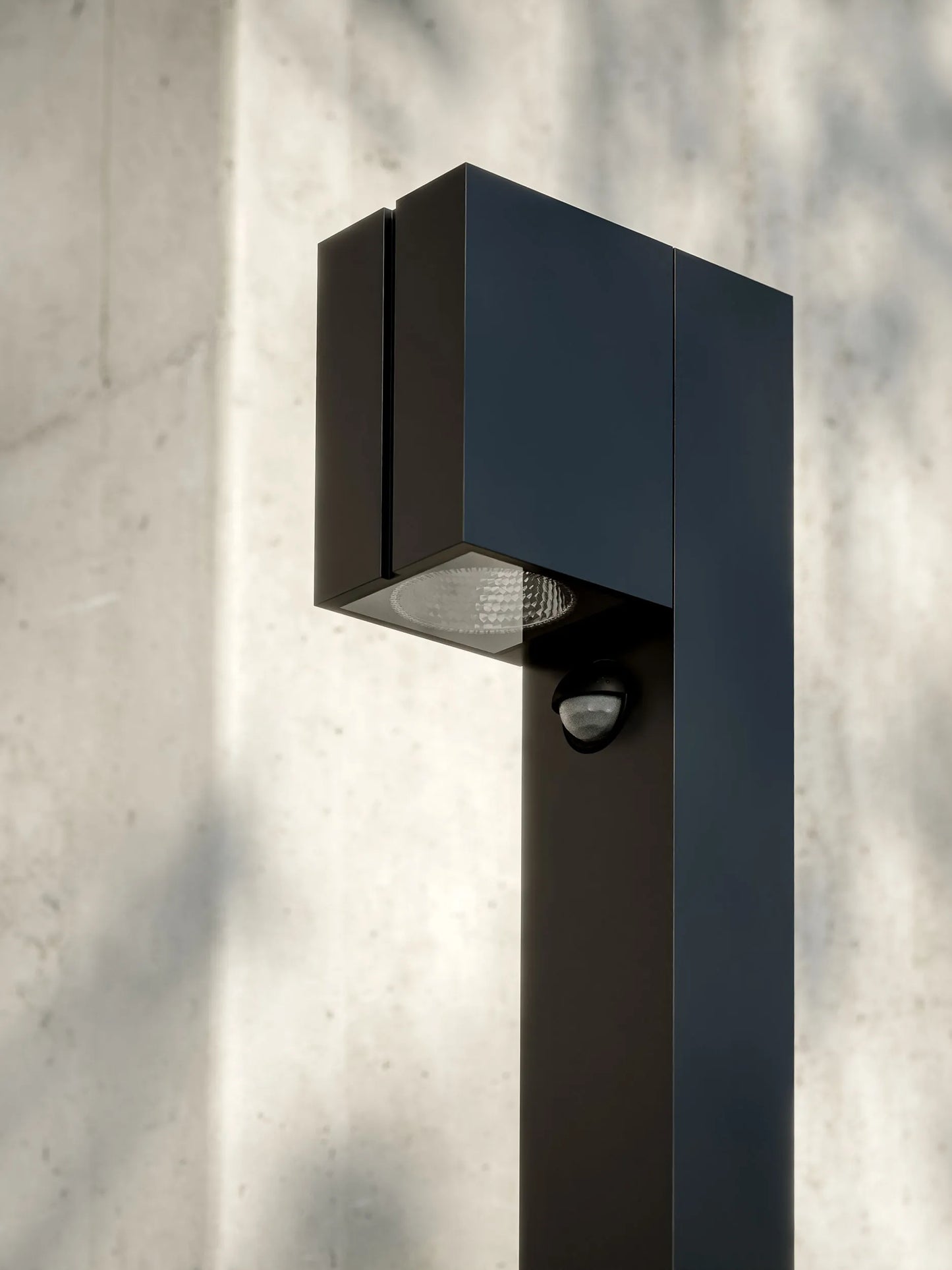 Cut Bollard Control Bornes Outdoor