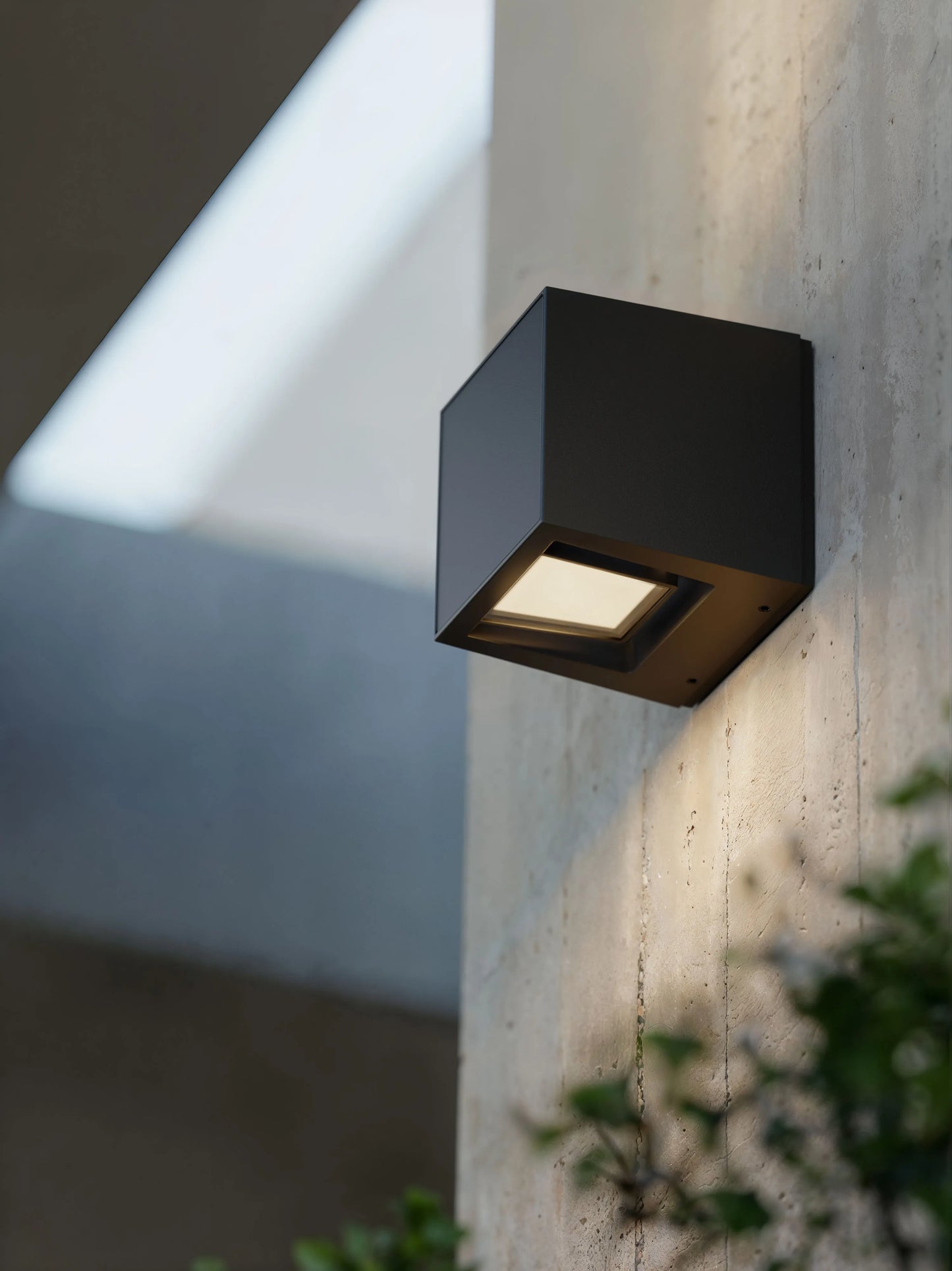 Gap Q Appliques Outdoor LED