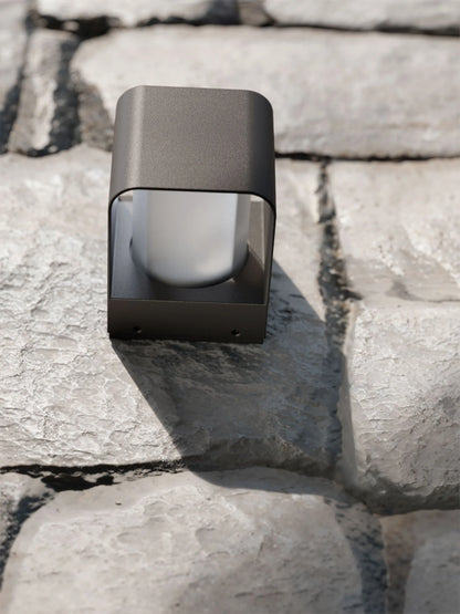 Intro Appliques Outdoor LED