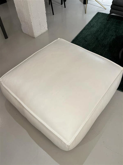 Auguste Pouf Banquette Outlet