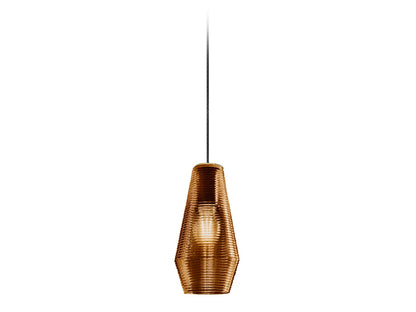 Olivia Noir pour Suspensions multiples