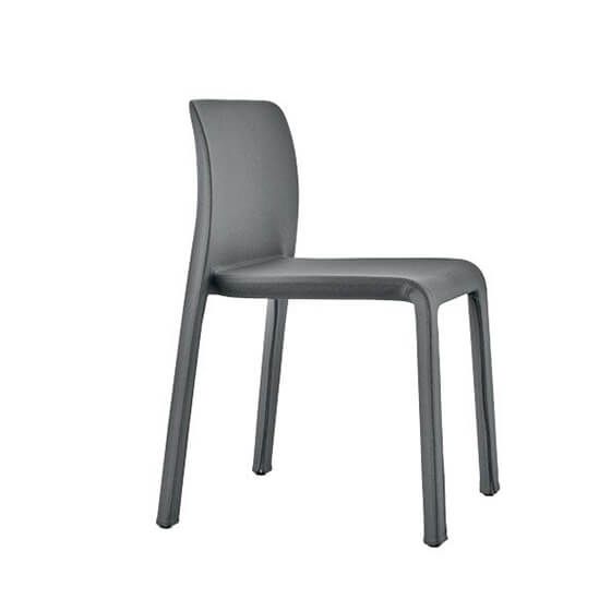 Gris foncé