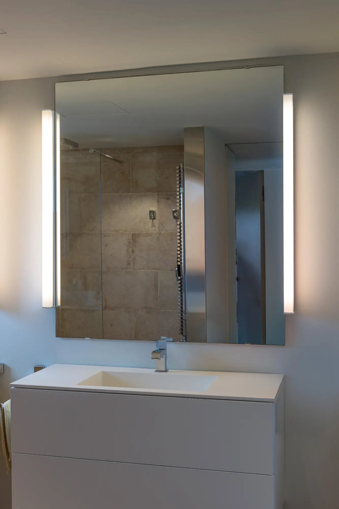 Nilo 600 12W LED Appliques