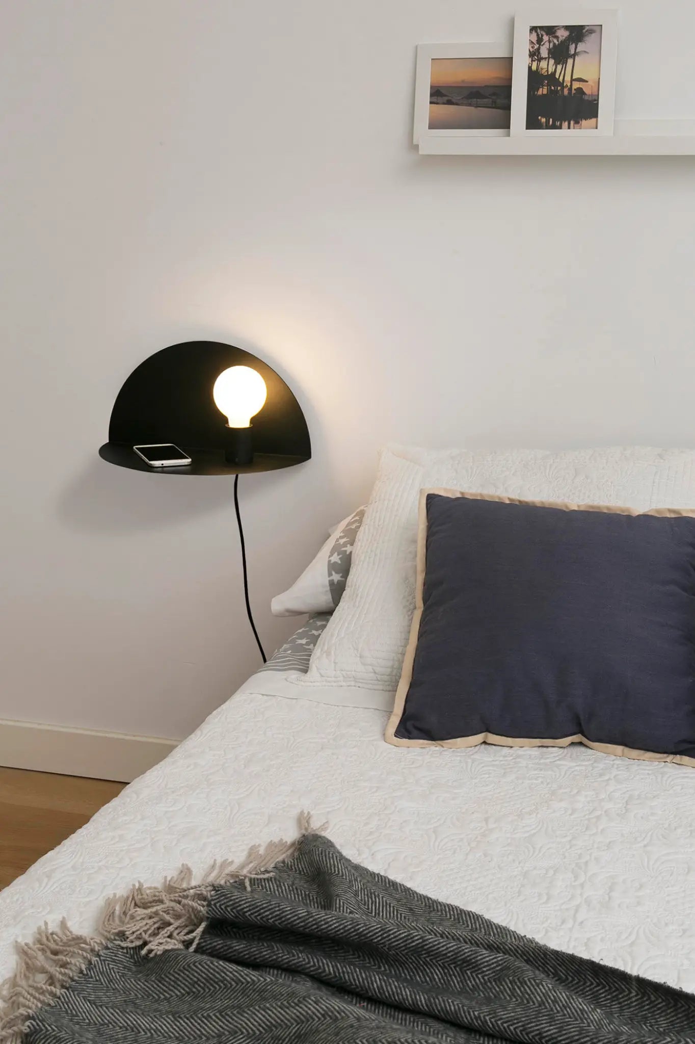 Nit Droite Appliques