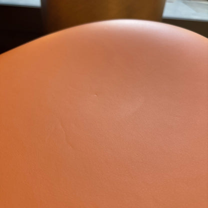 Egg Fauteuil et Ottoman Outlet