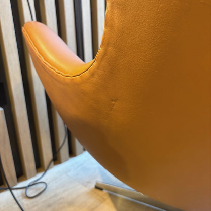 Egg Fauteuil et Ottoman Outlet