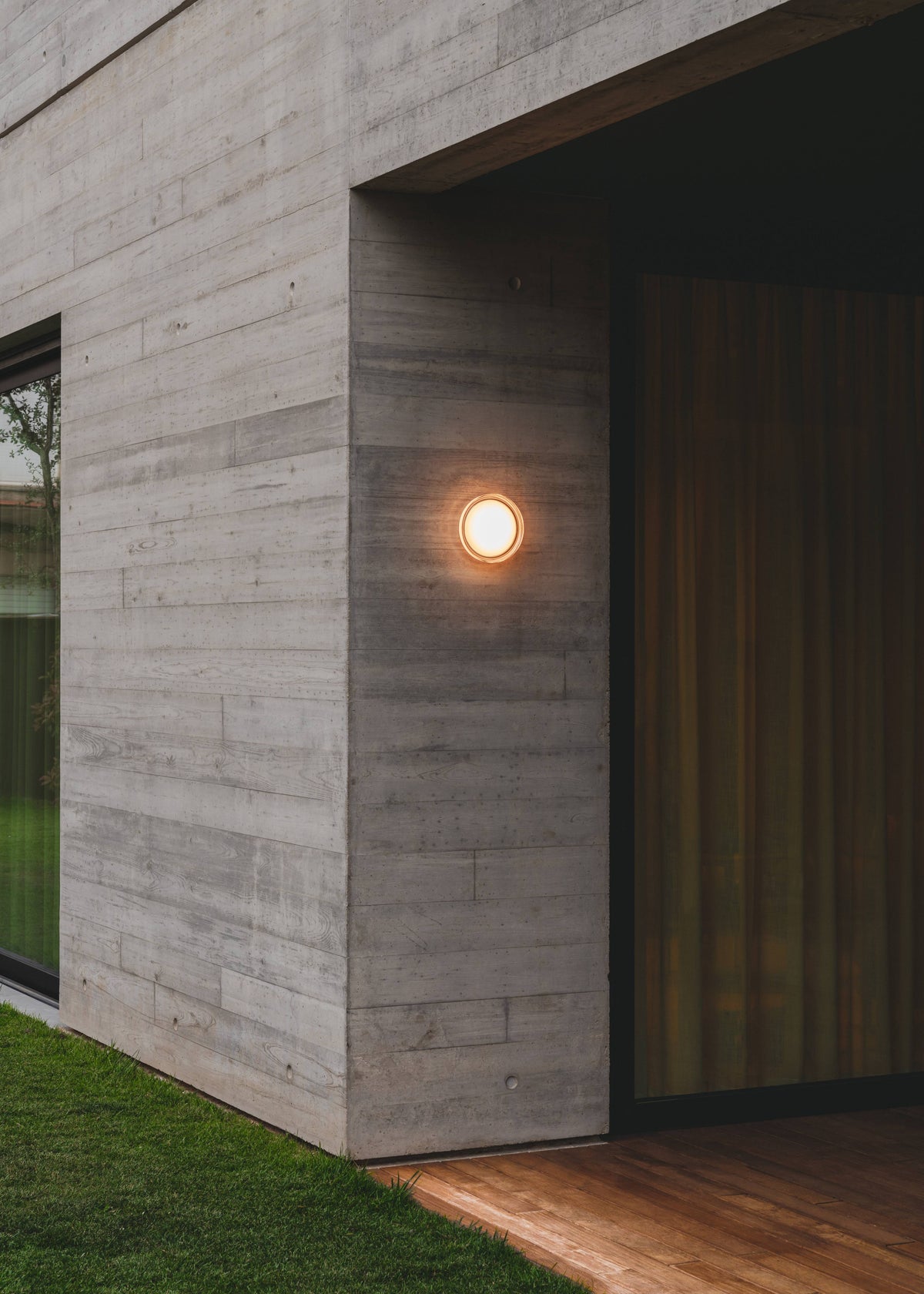 Dots Glass 4680 Appliques 2700K LED