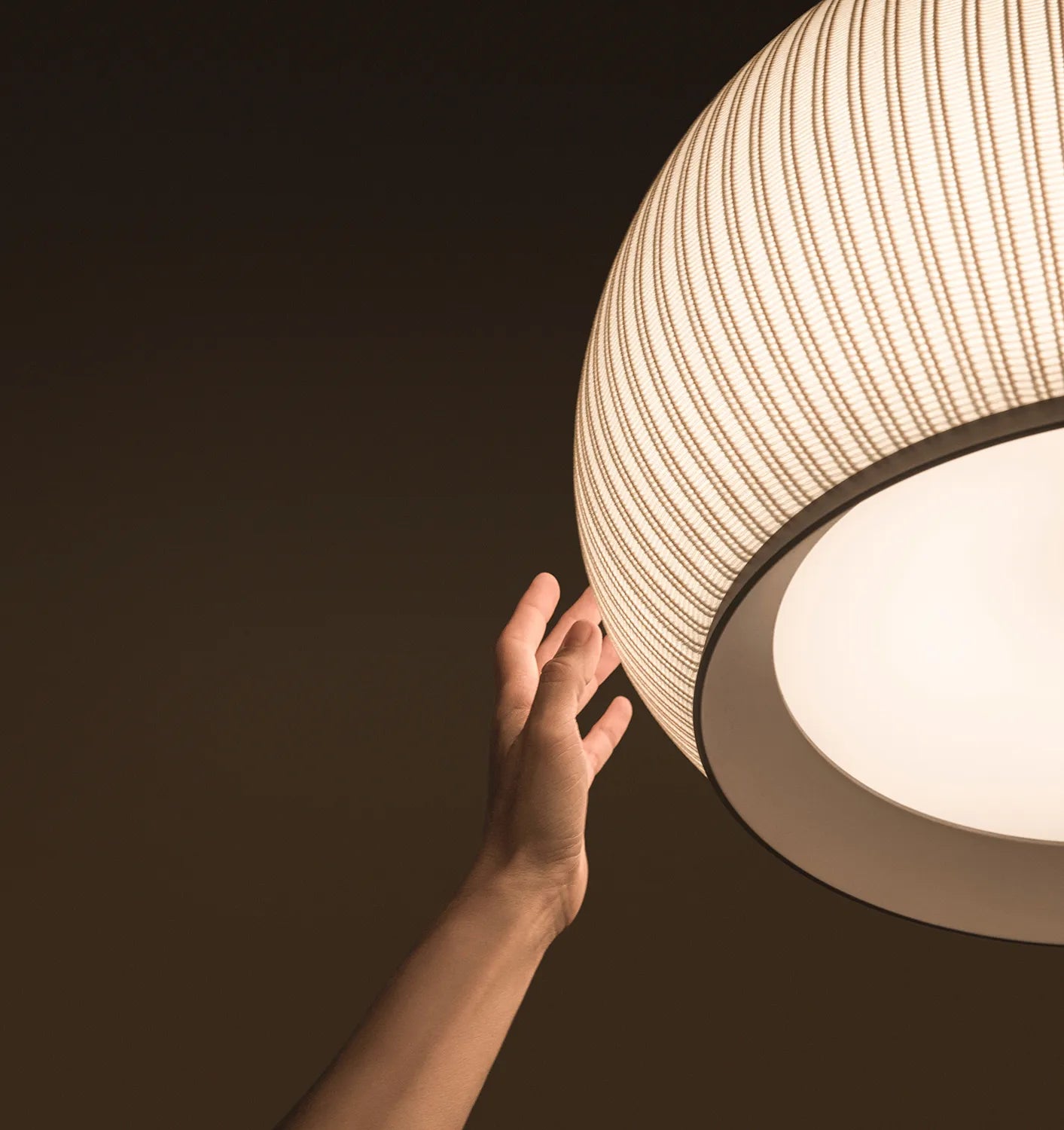 Knit 7470 Suspensions LED Beige