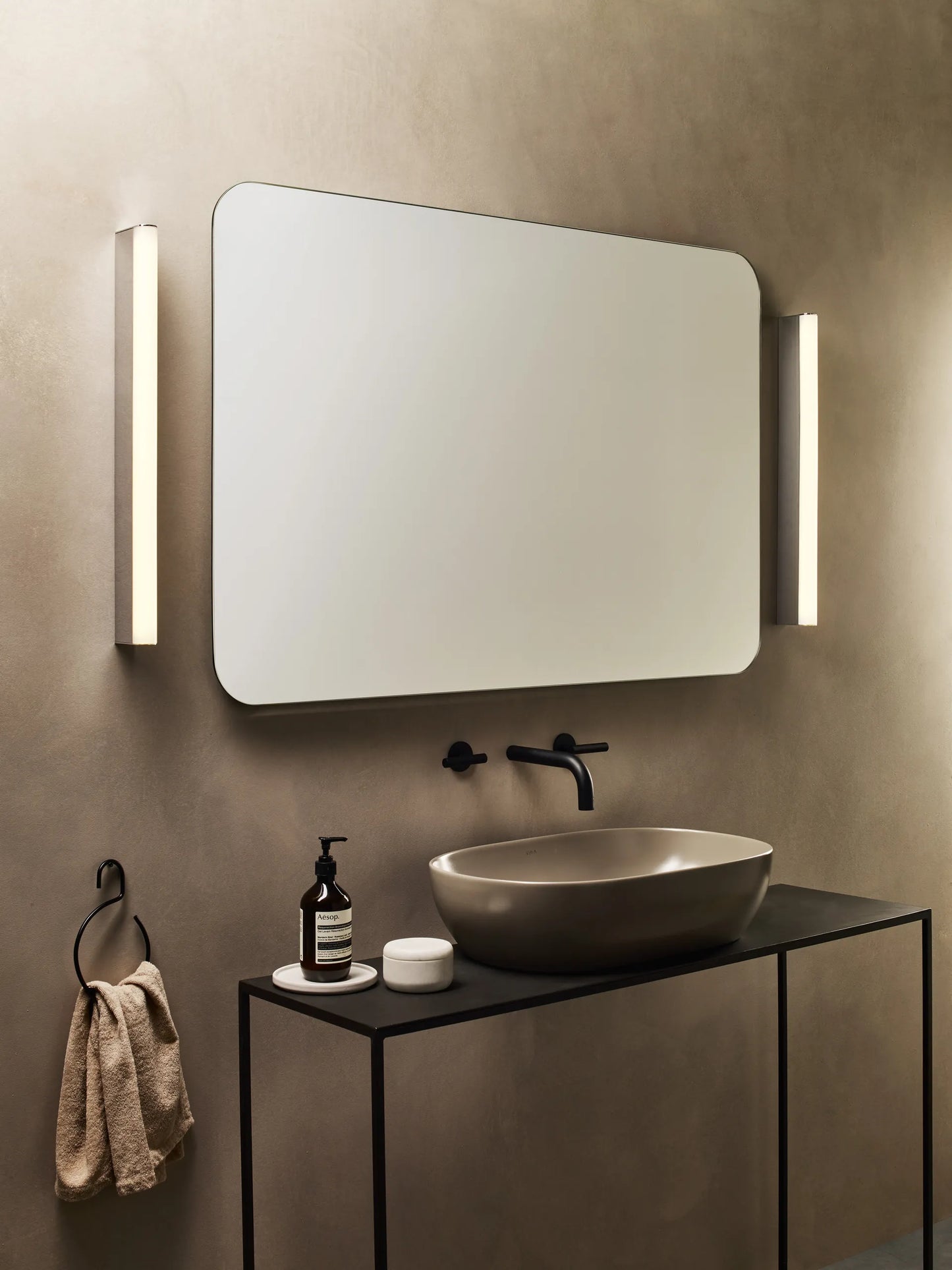 Artemis 600 LED IP44 Appliques