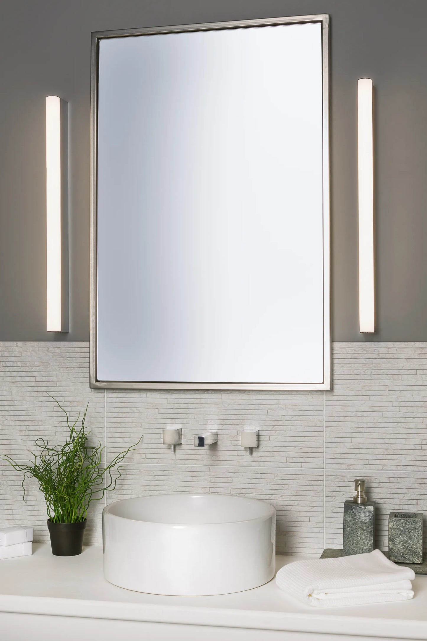 Artemis 600 LED IP44 Appliques