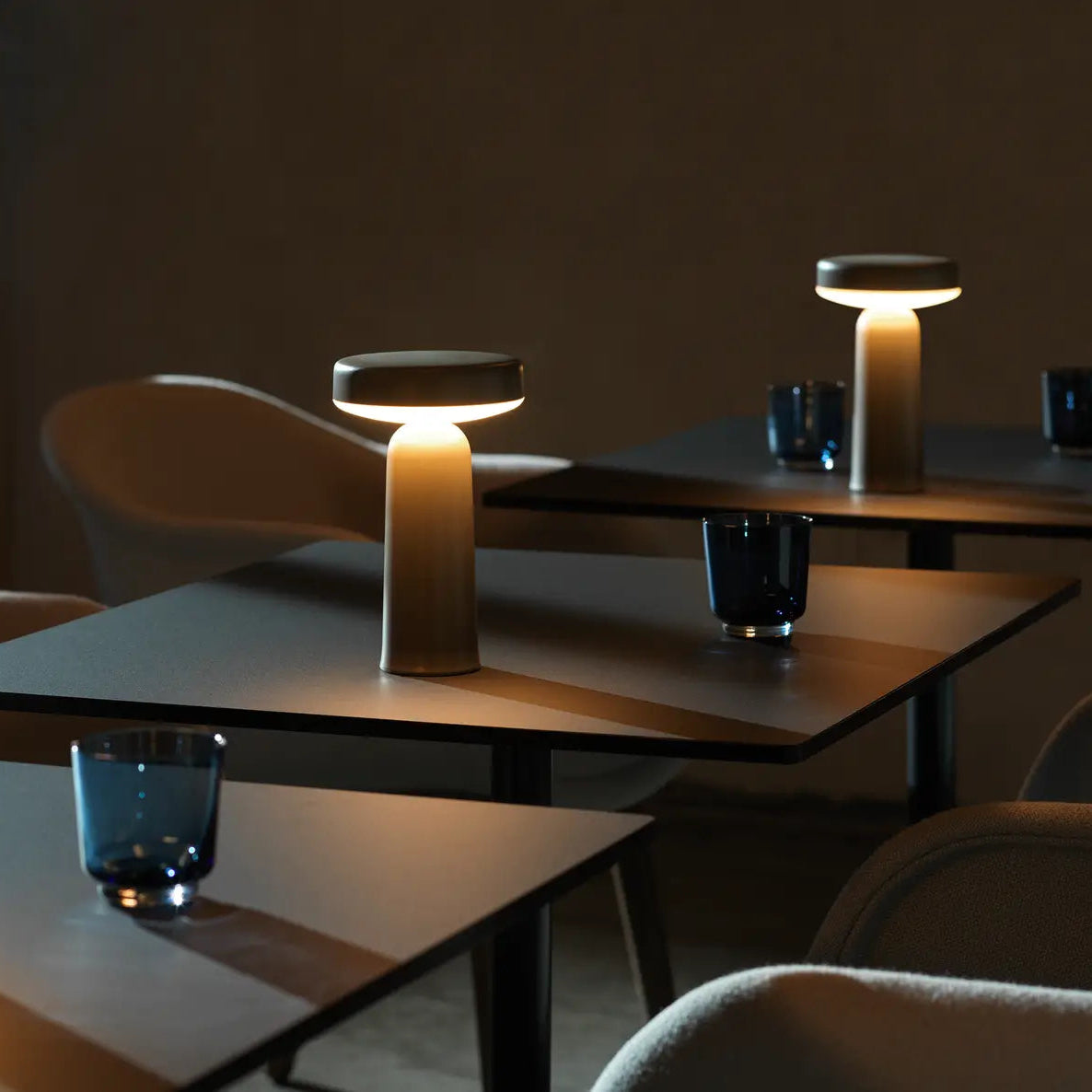 Ease Portable Lamp Baladeuses et nomades LED