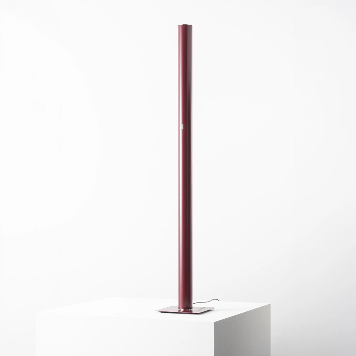 Ilio Bordeaux Ruby Lampadaires LED