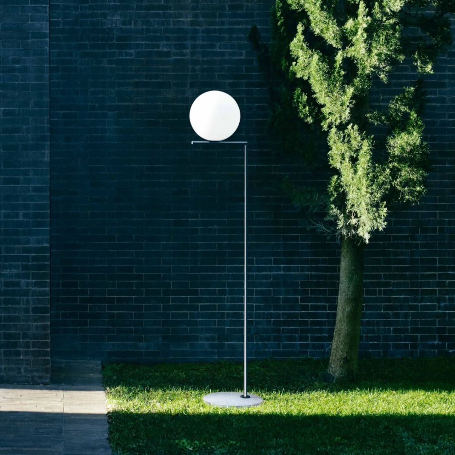 IC Lights Floor 1 Lampadaires Outdoor