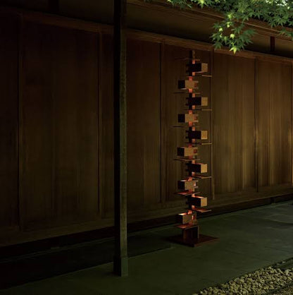 Taliesin 3 Walnut Lampes de sol Bois foncé